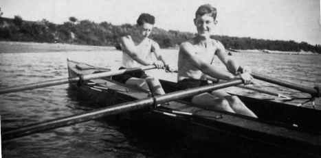 Rowing on the Vistula 1938 Albertyn Village September 1939 Policemen - photo 5