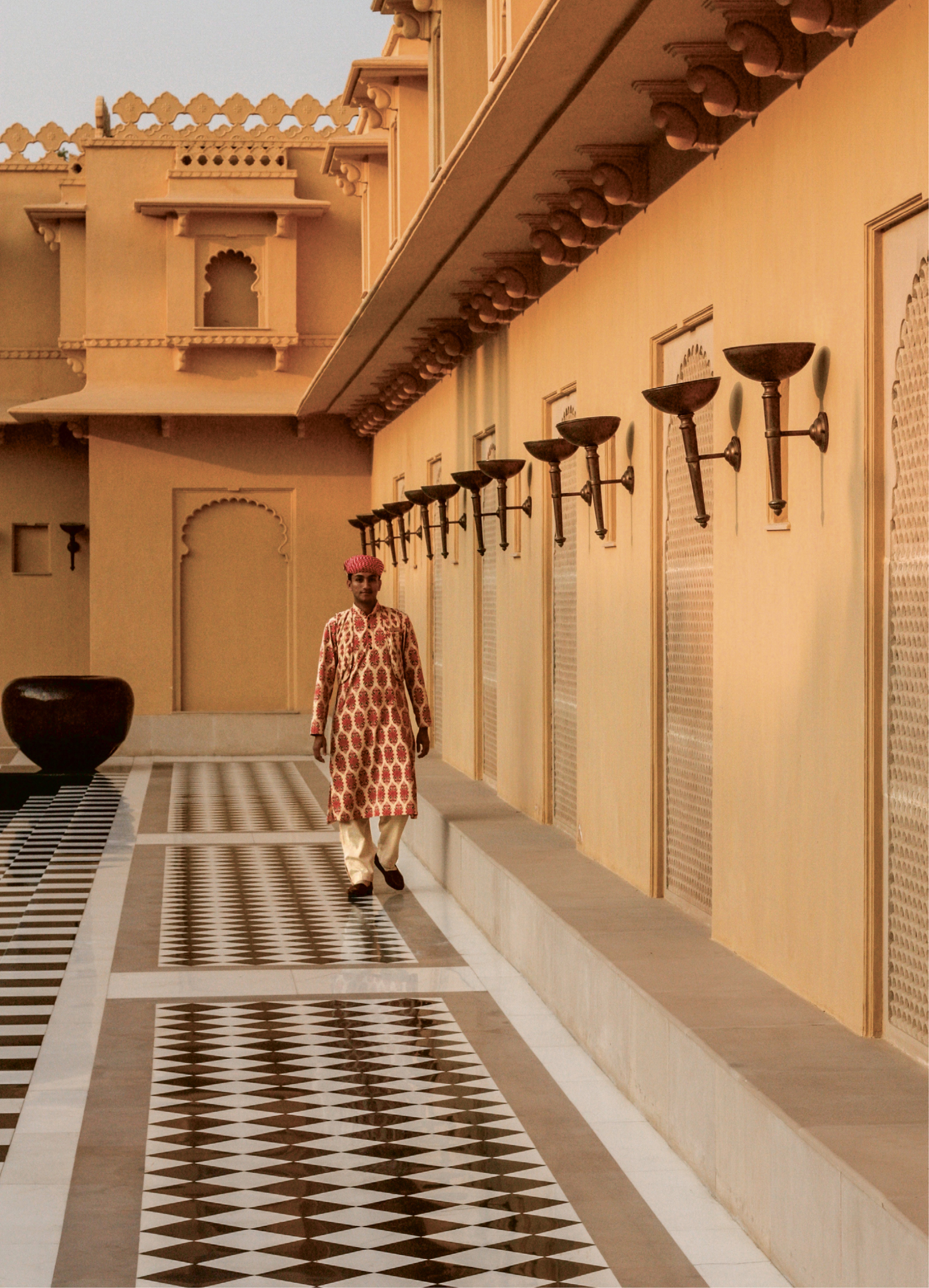 One of the most luxurious hotels in the world the Oberoi Udaivilas in Udaipur - photo 5