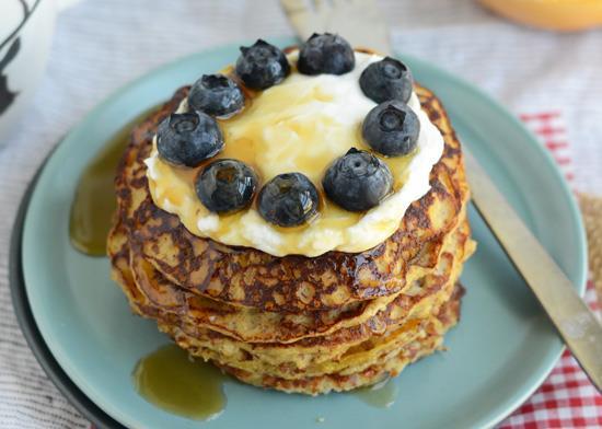 These delicious grain-free pancakes are made with applesauce instead of - photo 6