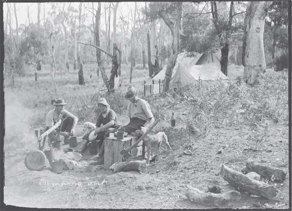 Campfire in the bush with mates some tucker and a good yarn Victoria 1920s - photo 3