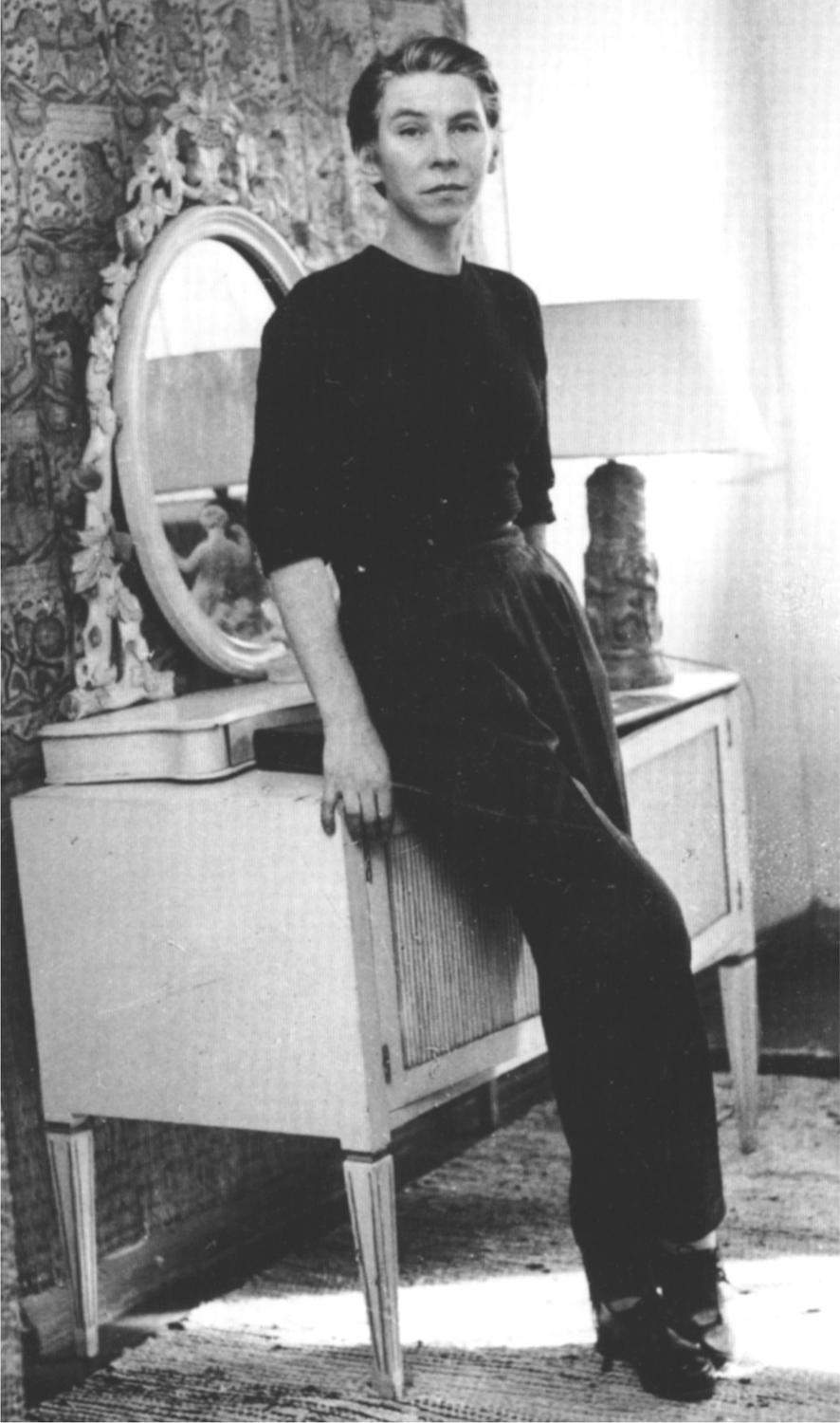 Tove Jansson in the mid-1950s in her Helsinki studio T HE L ETTER IS THE - photo 1