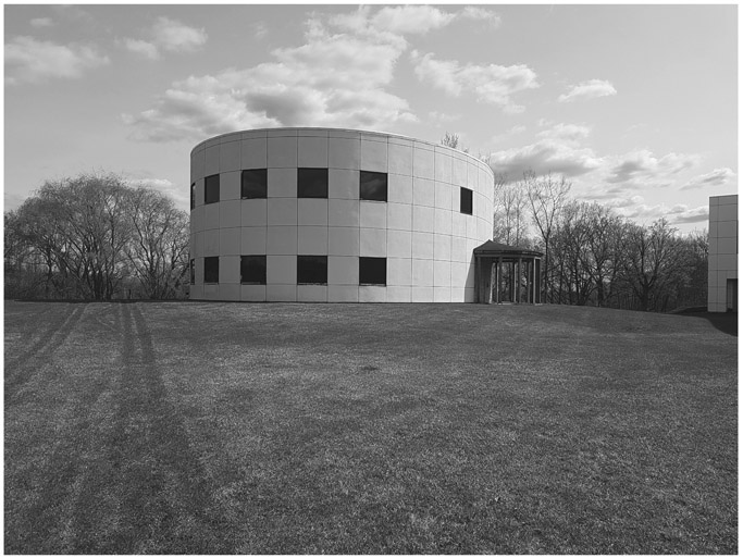 The main Paisley Park complex was Princes go-to recording rehearsal and - photo 2