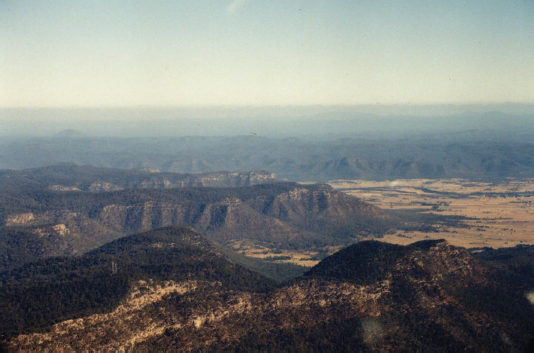 The Brokenback Ranges that flank the southern edge of the Hunter Valley - photo 2