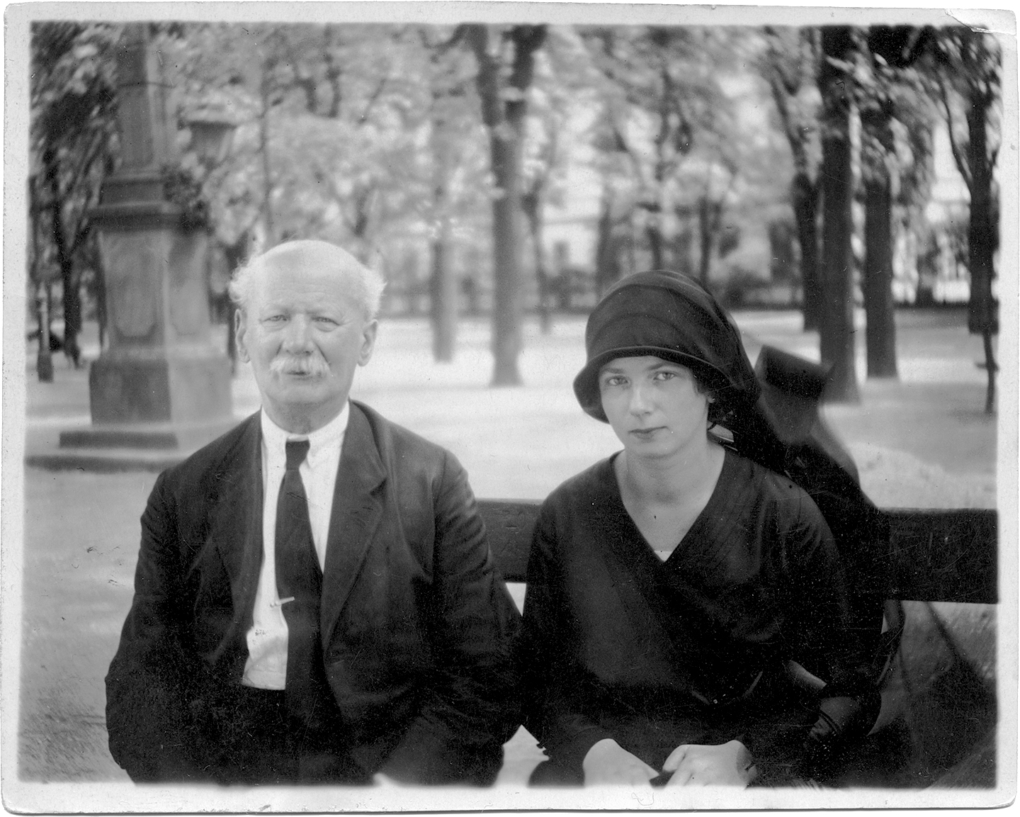 Wilhelm Adler with his daughter Elisabeth Adler-Polach The other scene I - photo 3