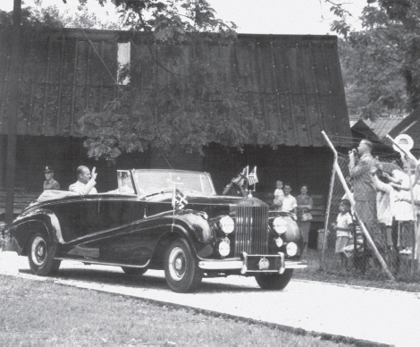 HRH The Duke of Edinburgh in Malaya on Merdeka Day 31 August 1957 Courtesy - photo 3