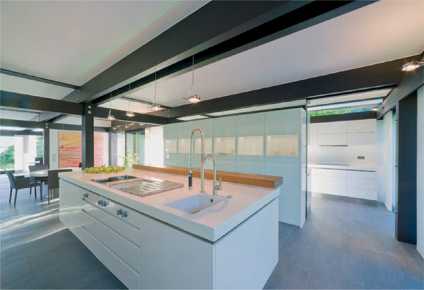 The interiors feature clean surfaces versatile spaces and a feeling of space - photo 18