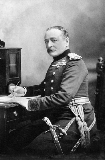 Major General Edward Hutton circa early 1900 in Canada prior to his - photo 4