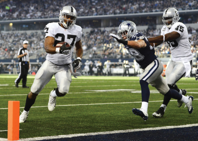 Larry W SmithEpaREXShutterstock Running in for a touchdown 2013 - photo 13