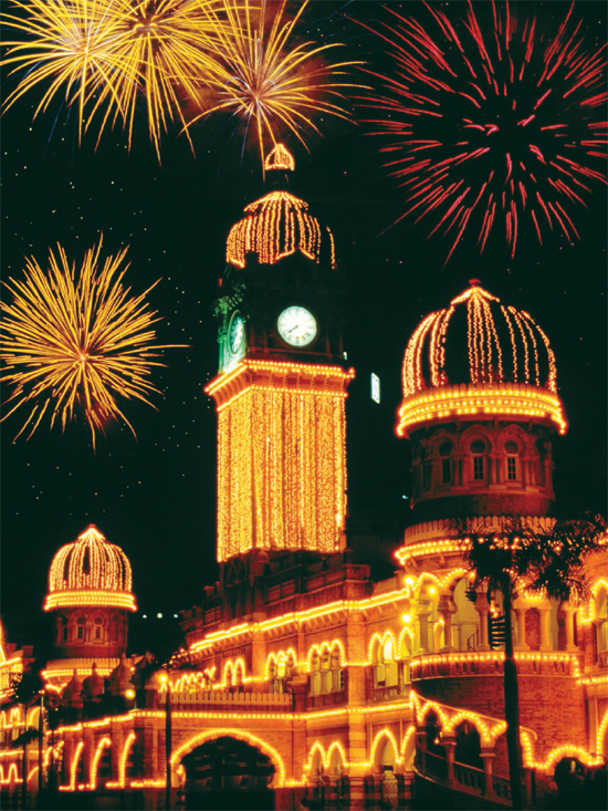 Fireworks over the old Moorish-style law courts bordering Dataran Merdeka - photo 5