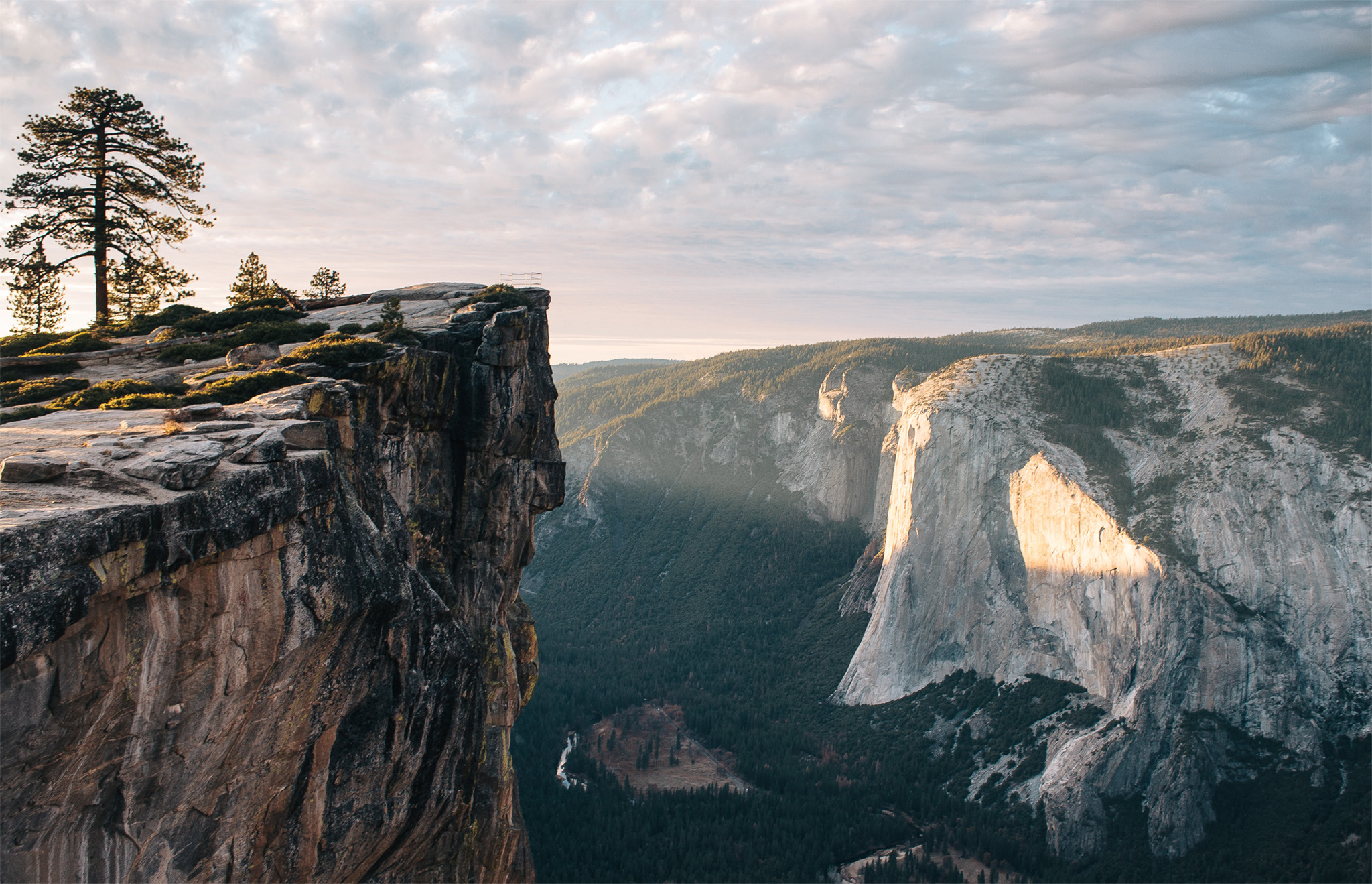 t Yosemite National Park California Welcome to the USA Reasons to Love the - photo 5