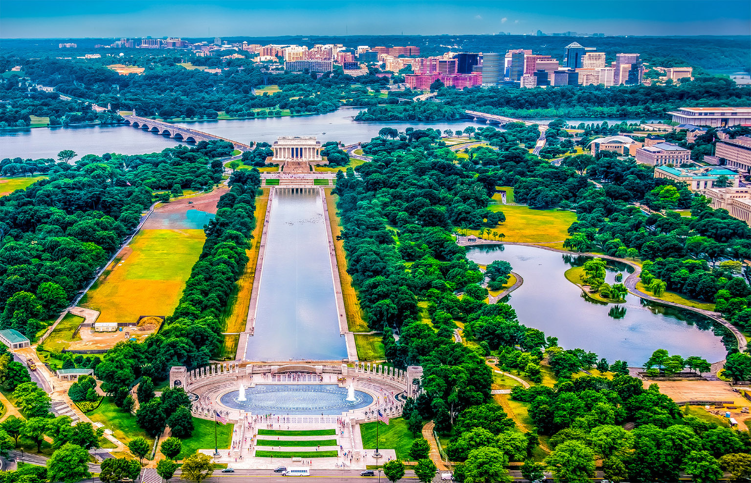 t Birds-eye view of the Lincoln Memorial Welcome to Washington DC Reasons to - photo 4