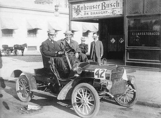 Howard at the wheel of his Buick race car San Francisco 1906 COL MICHAEL - photo 7