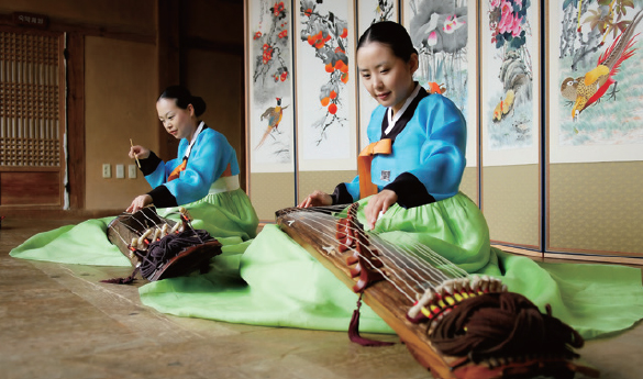 The gayageum Koreas most representative musical instrument The famous American - photo 7