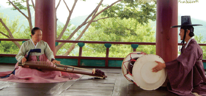 Korean music is solemn and grand with beautiful tones It is one of the most - photo 3