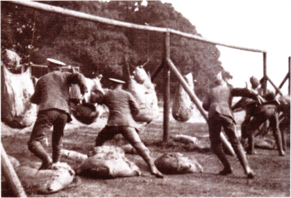 Men of the Honorable Artillery Company at bayonet practice 1914 In times of - photo 3