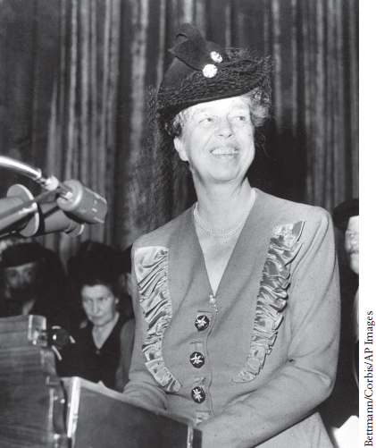 First Lady Eleanor Roosevelt impressed Battle indelibly at a public event in - photo 10