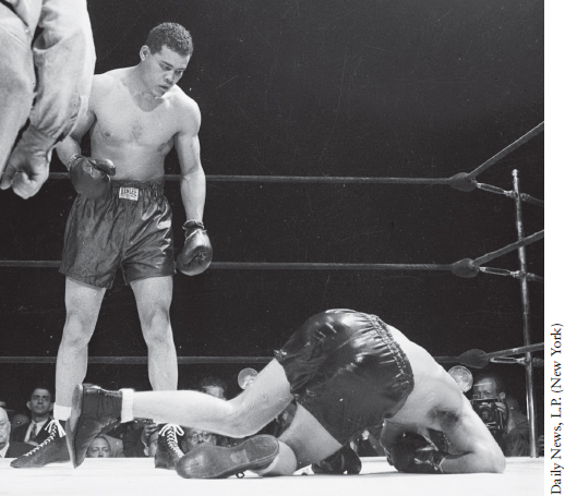 Battle was in Joe Louiss corner the night the Brown Bomber defeated Billy Conn - photo 11