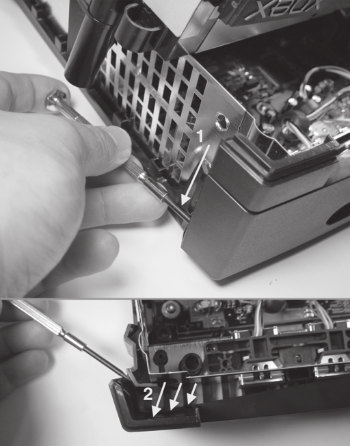 Figure 3-4 Loosen the edge friction locks with a flathead screwdriver 1 - photo 6