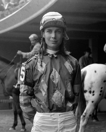 Jockey Robyn Smith was the first woman to ride at Saratoga and to win a race at - photo 2