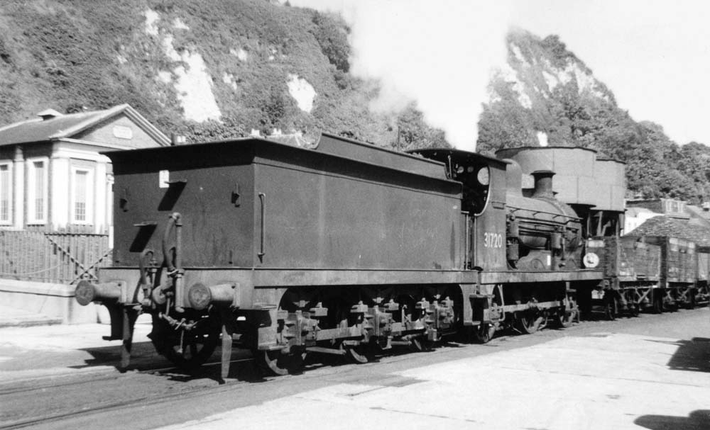 C Class 0-6-0 No 31720 shunting Dover Docks in July 1960 34100 Appledore on - photo 4