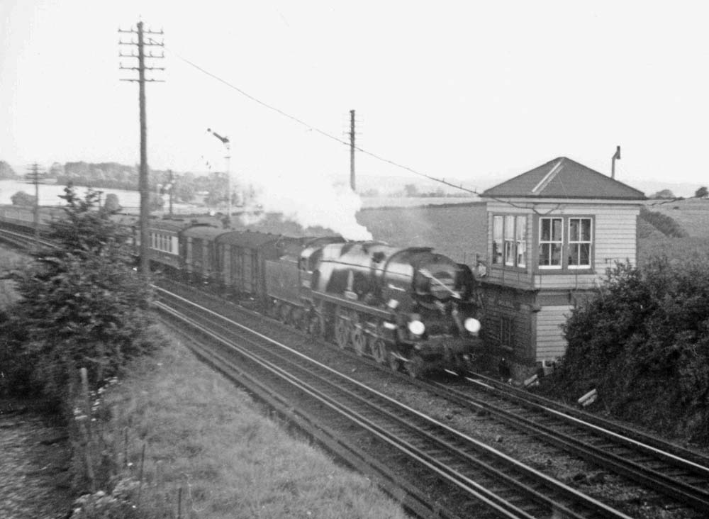 34100 Appledore on the up Golden Arrow passing Polhill Box in August 1960 - photo 5