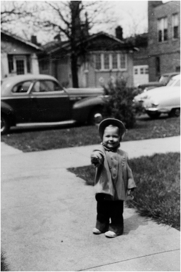 Hillary as a toddler in 1950 The first child of Hugh Ellsworth Rodham and - photo 6