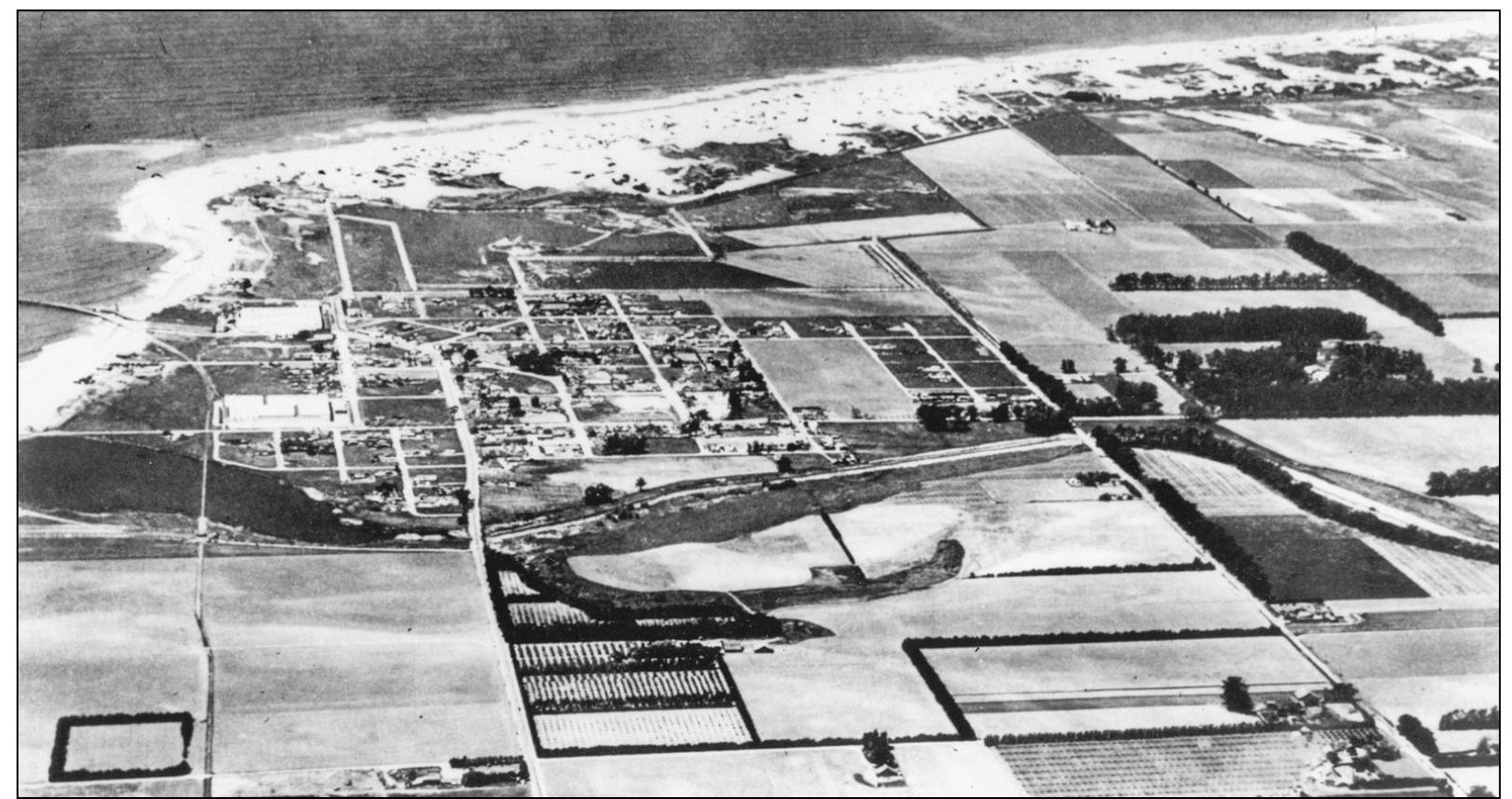 This aerial image of Point Hueneme shows the farms on the Oxnard Plain before - photo 5