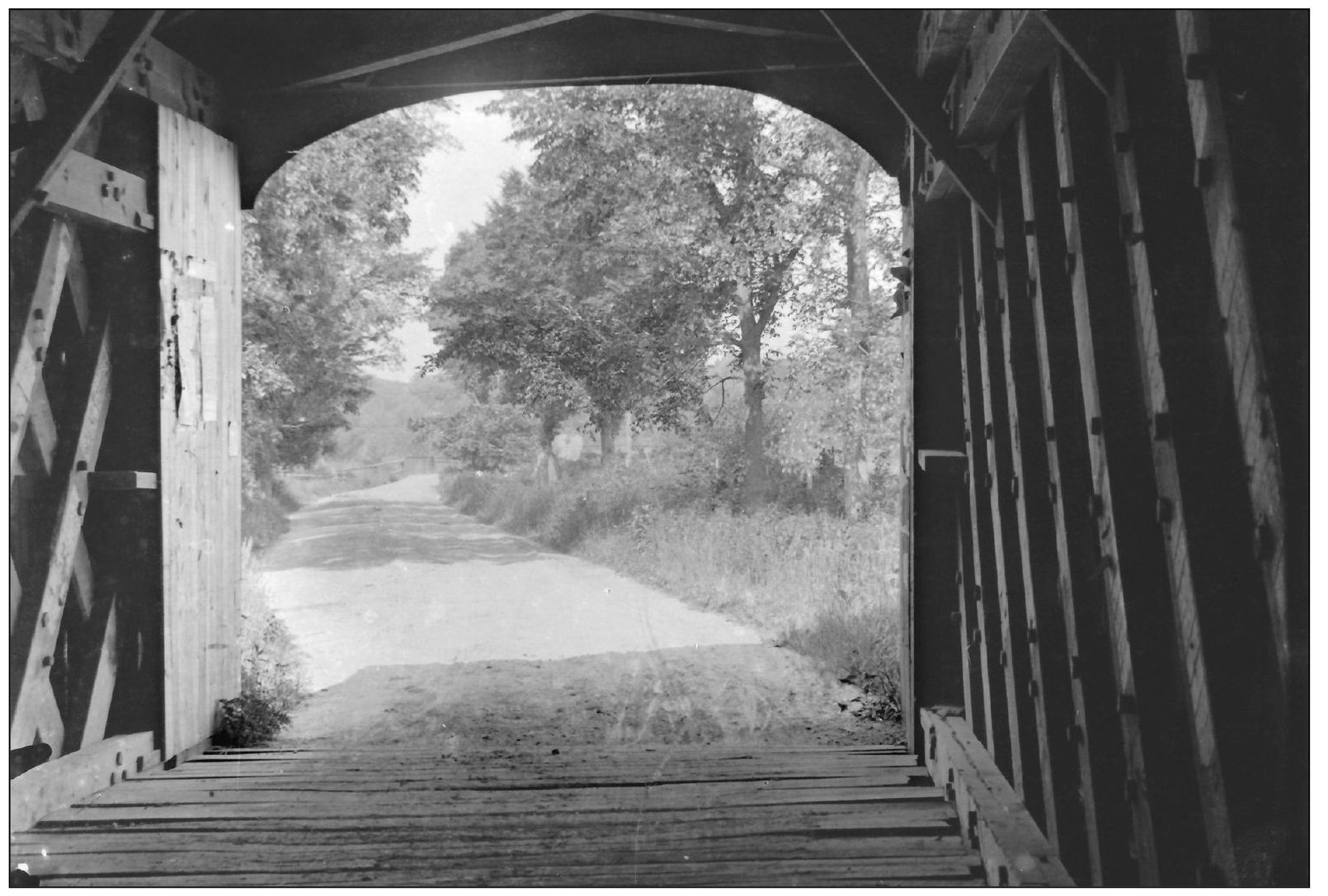 The Upper Bridge was an important link in the old post road that connected - photo 6