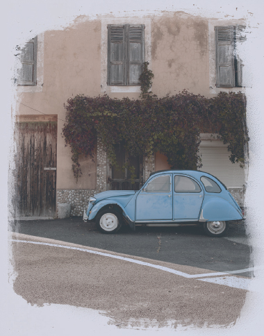 There are lemons and oranges in Menton the first town I arrive in I stop in - photo 17