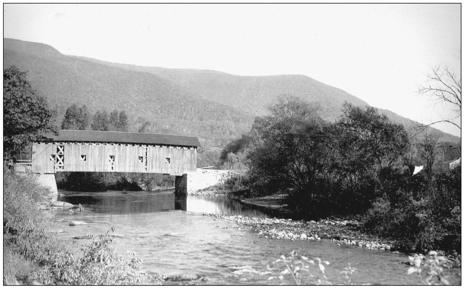 West Arlingtons covered bridge has been painted red for about a half-century - photo 12