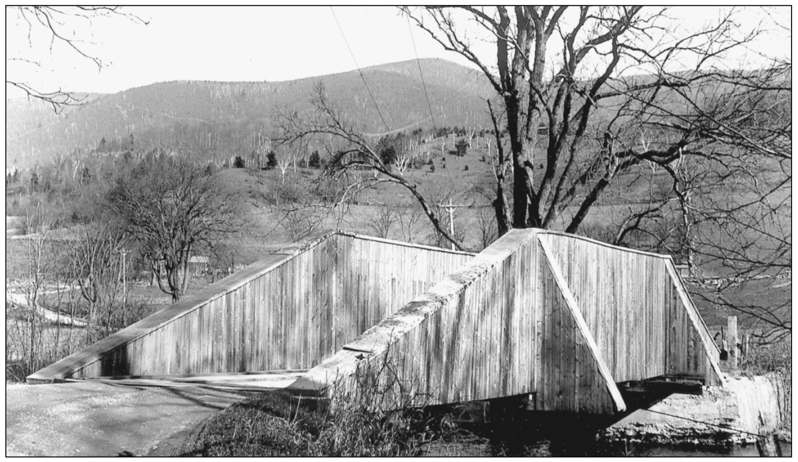 Vermonts boxed pony trusses were close historical relatives of covered bridges - photo 13