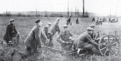 A 37cm TaK 36 antitank gun in 1918 Experience in World War I shaped the - photo 3