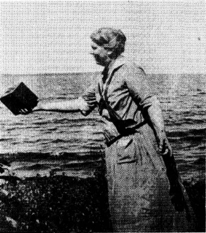 FRANCES DENSMORE AT MILLE LACS LAKE Although she wrote down the song that - photo 5