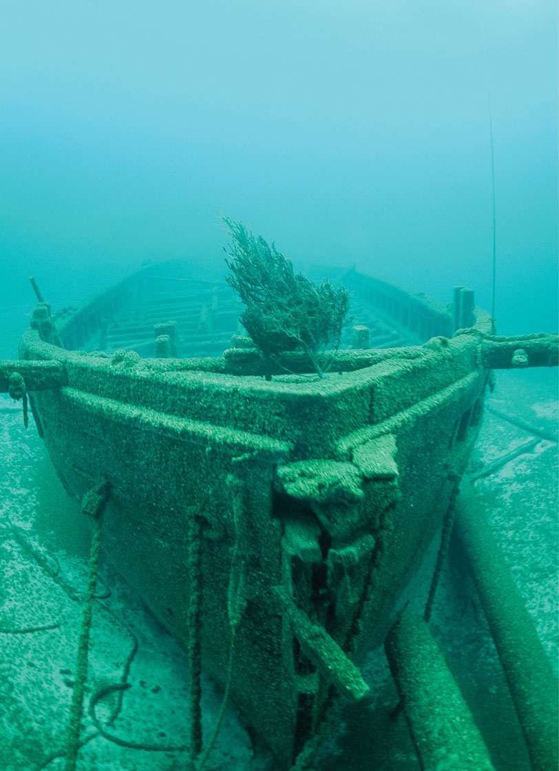 The famous schooner Rouse Simmons foundered on November 23 1912 in Lake - photo 6