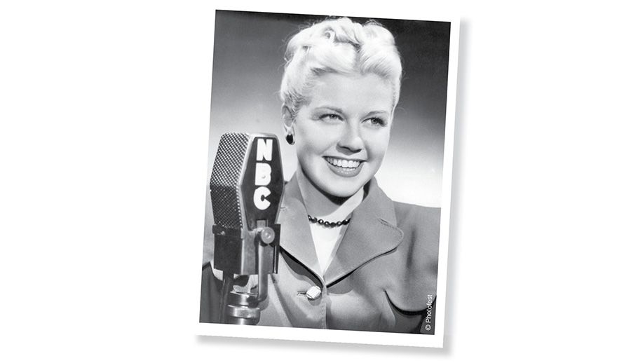 The Singer Born Doris Mary Ann Von Kappelhoff on April 3 1924 in Cincinnati - photo 4