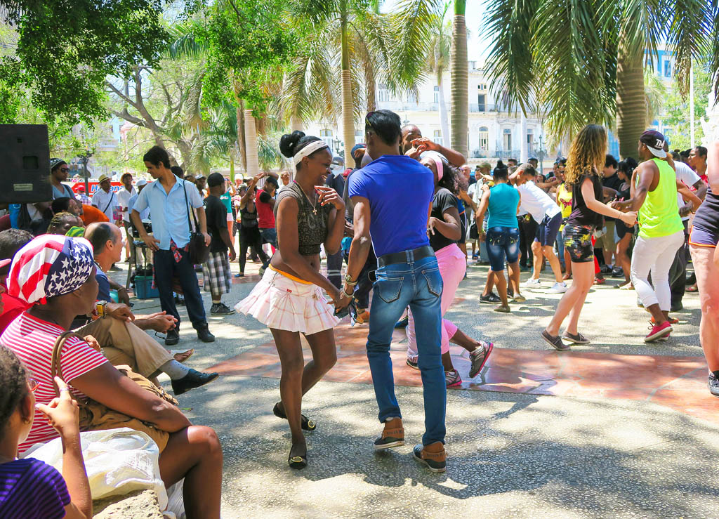 Salsa in Havana LESINKA372SHUTTERSTOCK Hurricane Irma and its aftermath - photo 5