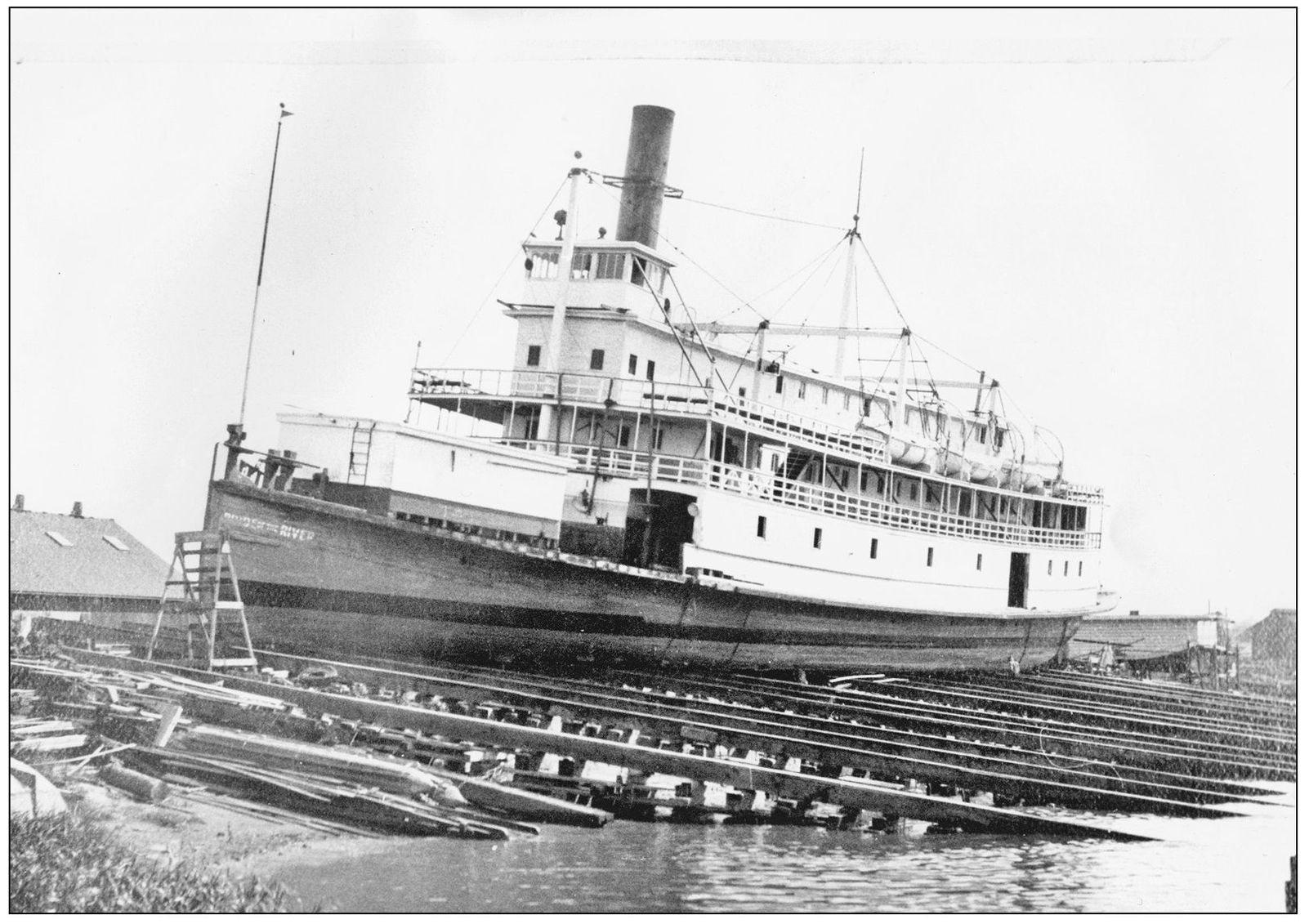 Pictured is the 175-foot stern-wheeler Pride of the River on the Central - photo 3