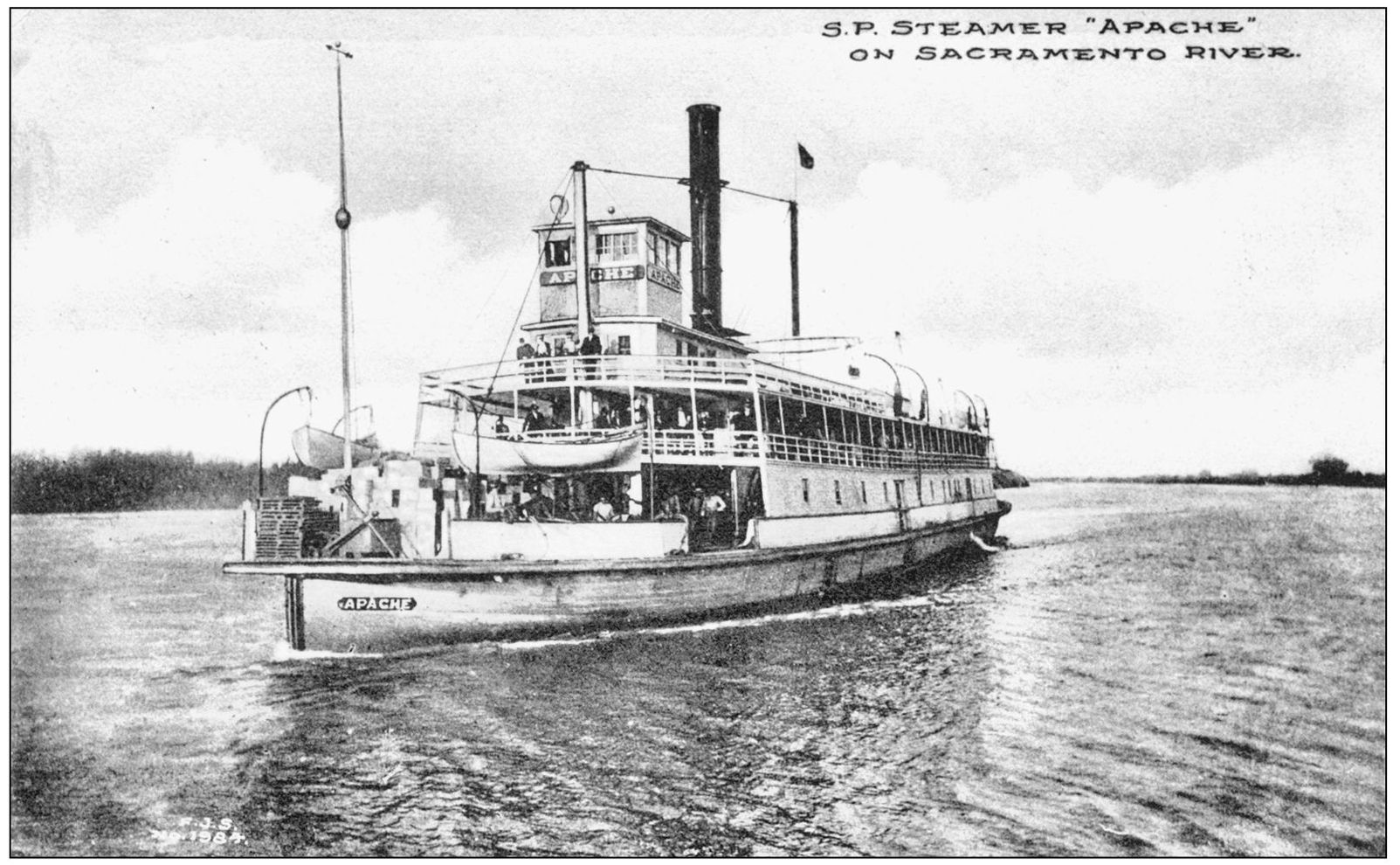 The Southern Pacific steamer Apache is pictured here on the Sacramento River - photo 4