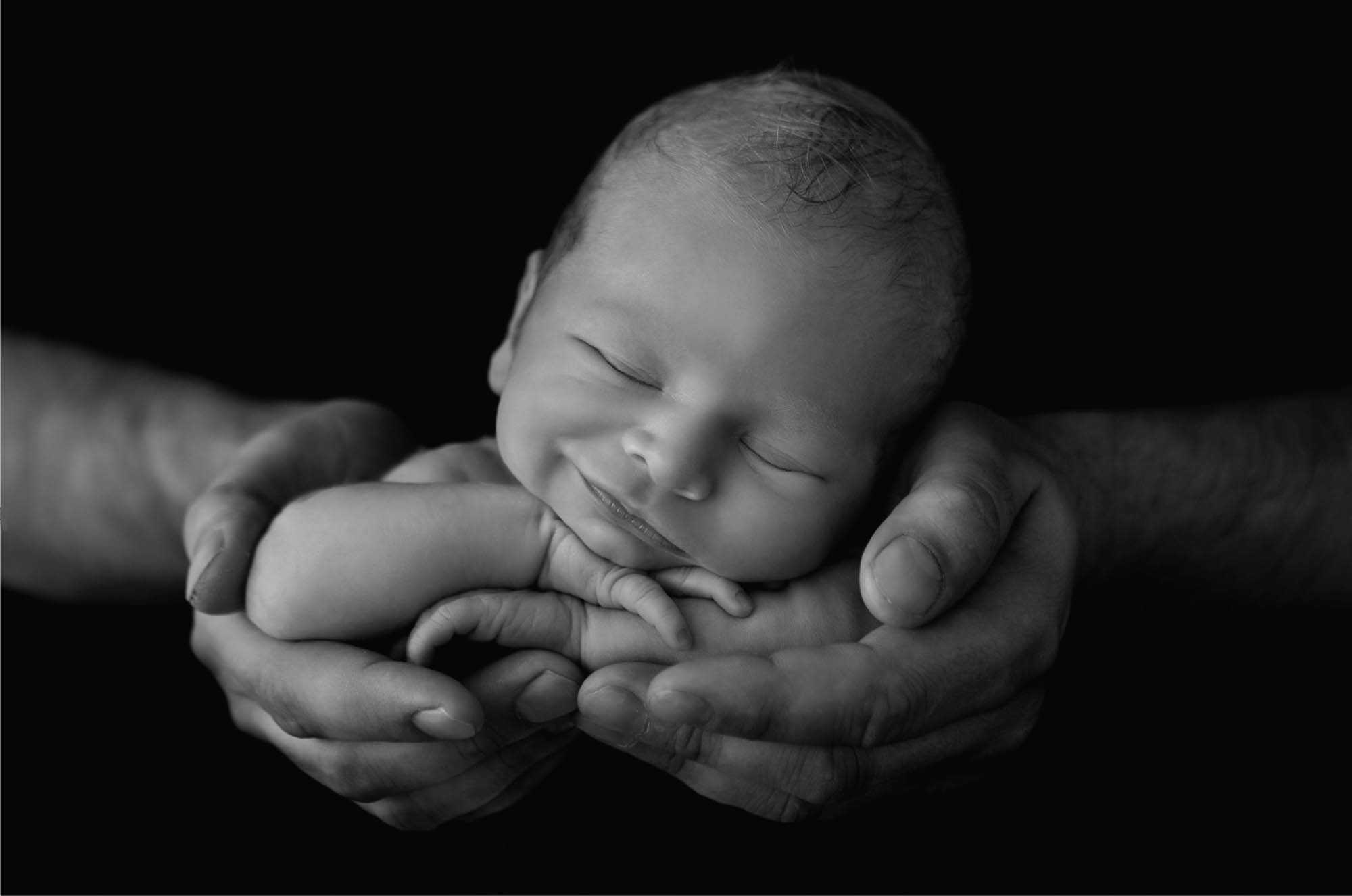 Art of Newborn Photography - image 2