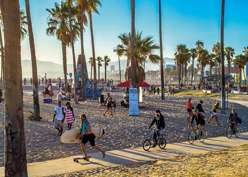 Venice Beach Boardwalk Walking biking or skating along this famous - photo 12