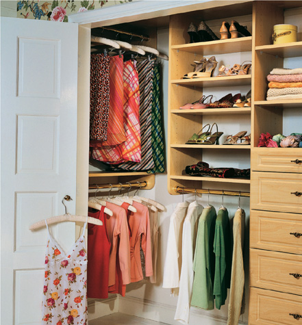 This beautiful maple wall-hung closet system makes the most out of this - photo 10