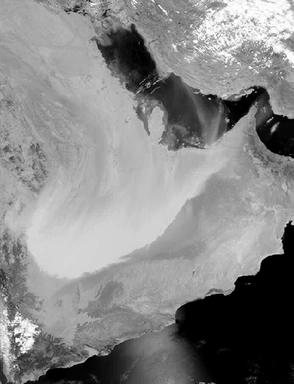 Dust storms blow over the Arabian Peninsula covering parts of Saudi Arabia - photo 3