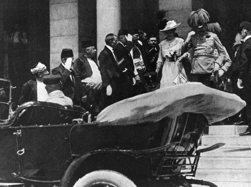 Archduke Francis Ferdinand and his wife Sophie leave a reception in Sarajevo - photo 5