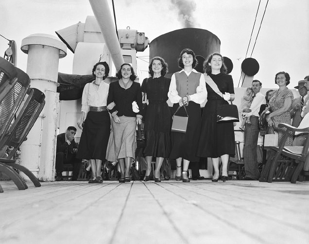 1 Jacqueline Bouvier and fellow Smith juniors on board SS De Grasse 1949 - photo 3