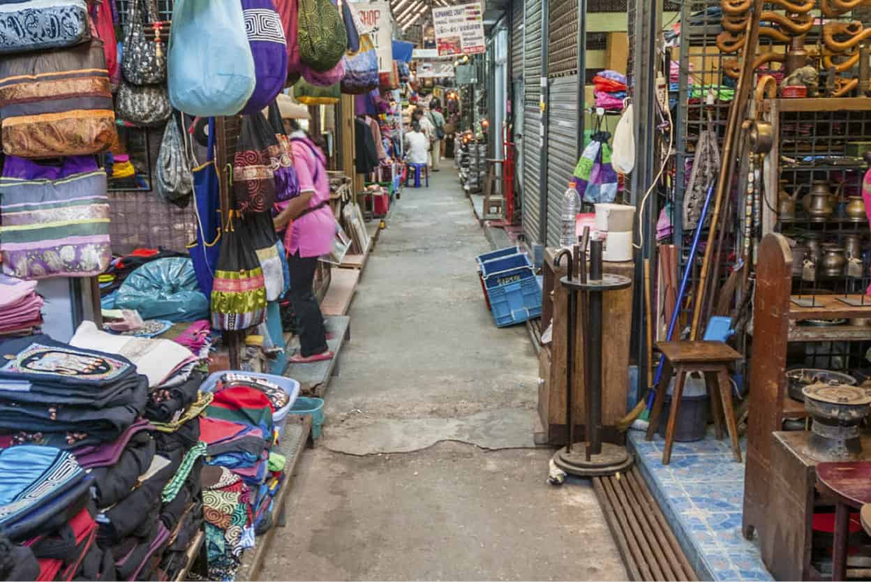 Chatuchak Bangkok Touted as the worlds biggest flea market with 8000 stalls - photo 10
