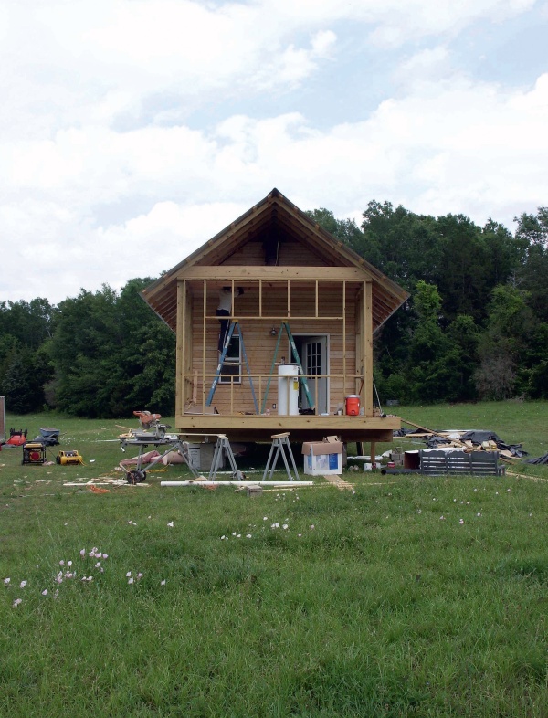 20K House IV construction Newbern AL 2009 Courtesy Rural Studio p193 - photo 2