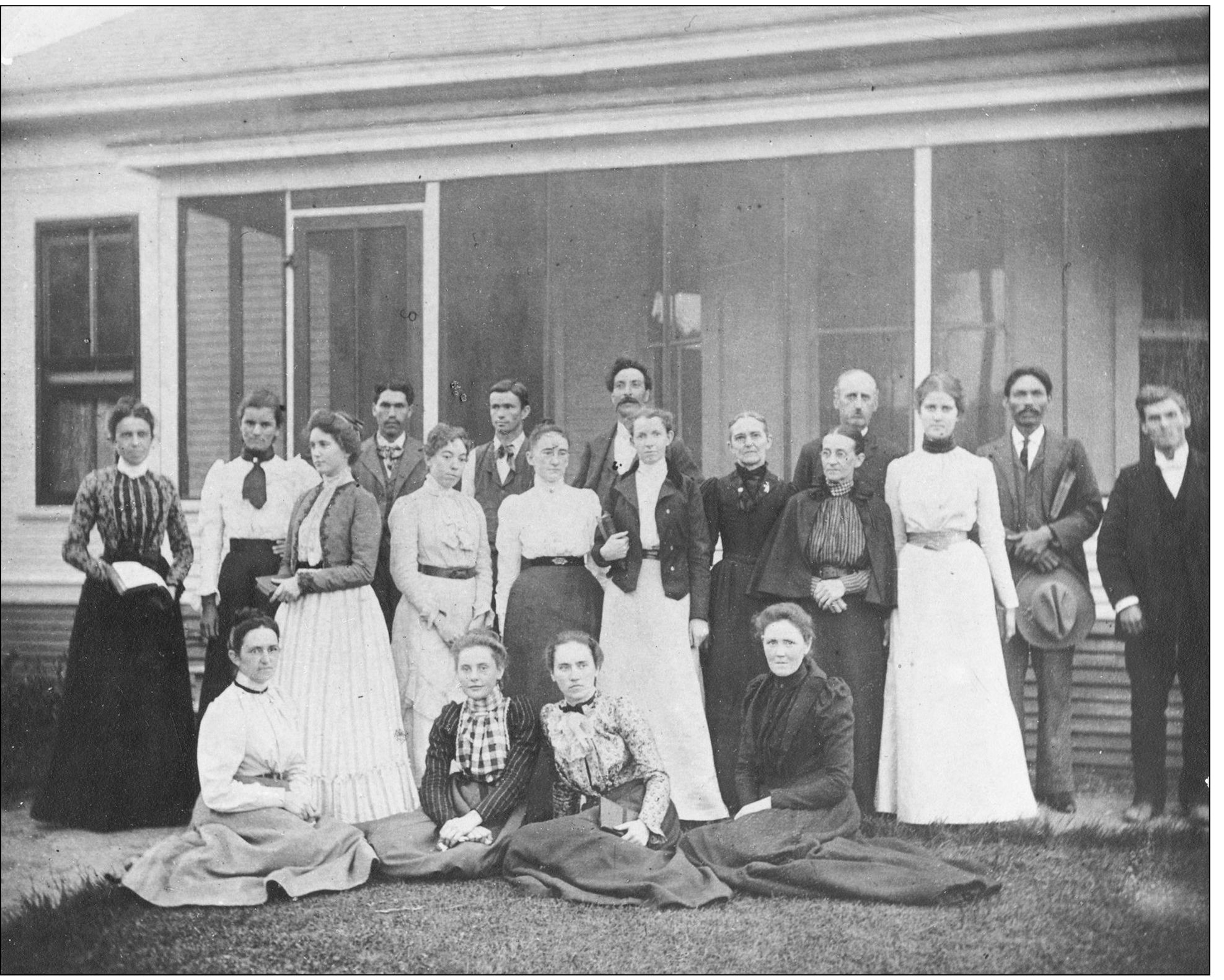 FACULTY AND STUDENTS 1900 The Training School for Christian Workers was - photo 3