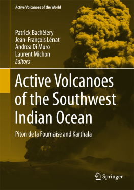 Bachèlery Patrick - Active volcanoes of the Southwest Indian Ocean: Piton de la Fournaise and Karthala