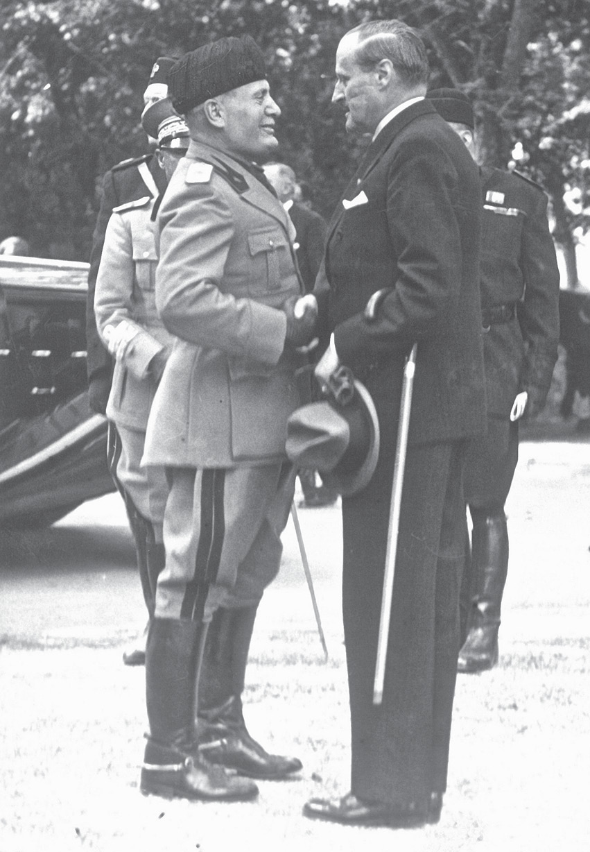 Ulrich von Hassell with Mussolini in Rome 1936 Fey aged sixteen with her - photo 10