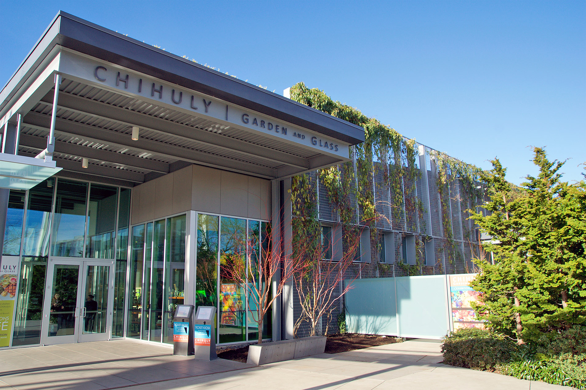 CHRISTIAN HEINZ SHUTTERSTOCK Seattle Top Sights Interactive museum of - photo 11